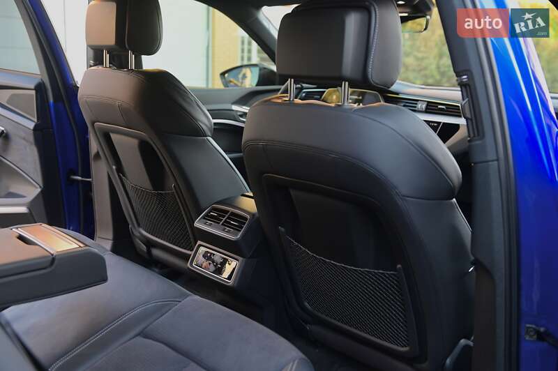 Внедорожник / Кроссовер Audi Q8 e-tron 2023 в Одессе фото 73 Внедорожник / Кроссовер Audi Q8 e-tron 2023 в Одессе