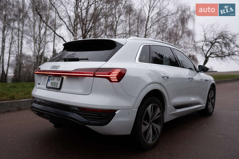 Внедорожник / Кроссовер Audi Q8 e-tron 2023 в Житомире фото 13 Внедорожник / Кроссовер Audi Q8 e-tron 2023 в Житомире