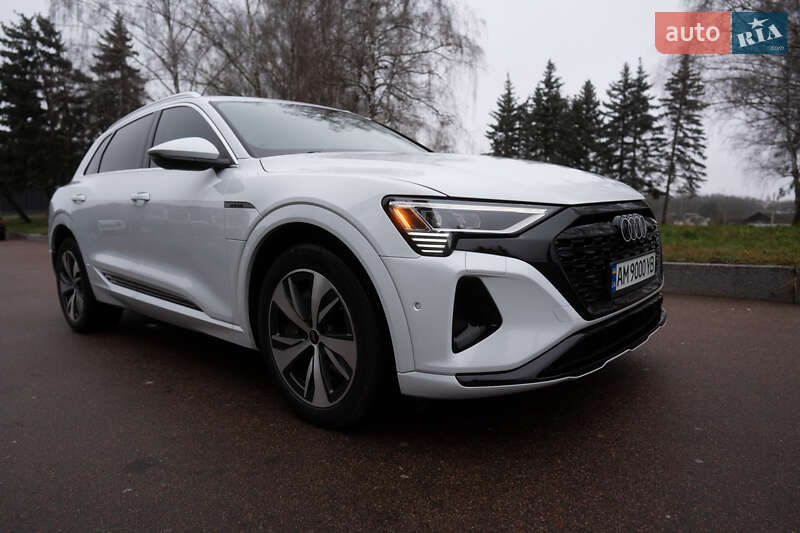 Внедорожник / Кроссовер Audi Q8 e-tron 2023 в Житомире фото 15 Внедорожник / Кроссовер Audi Q8 e-tron 2023 в Житомире