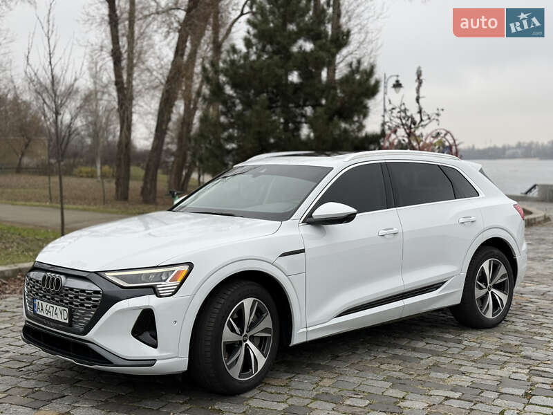 Внедорожник / Кроссовер Audi Q8 e-tron 2023 в Киеве фото 9 Внедорожник / Кроссовер Audi Q8 e-tron 2023 в Киеве