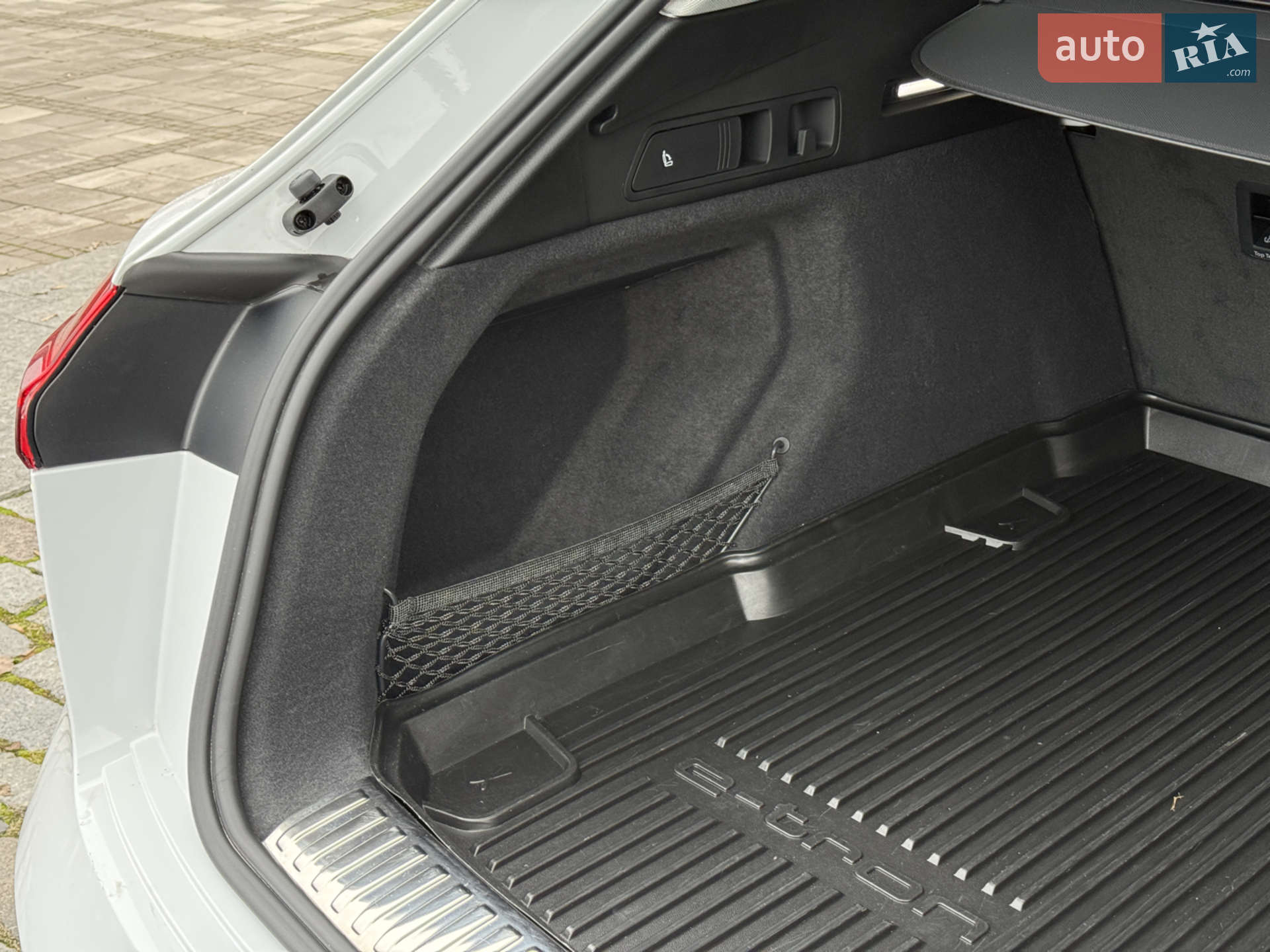 2023 Audi Q8 - мініатюра 33