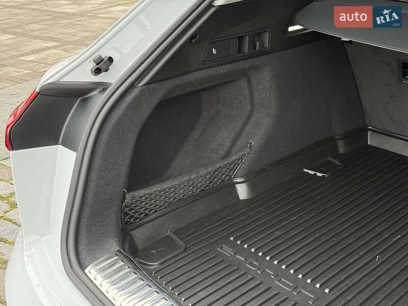 Внедорожник / Кроссовер Audi Q8 e-tron 2023 в Киеве фото 33 Внедорожник / Кроссовер Audi Q8 e-tron 2023 в Киеве