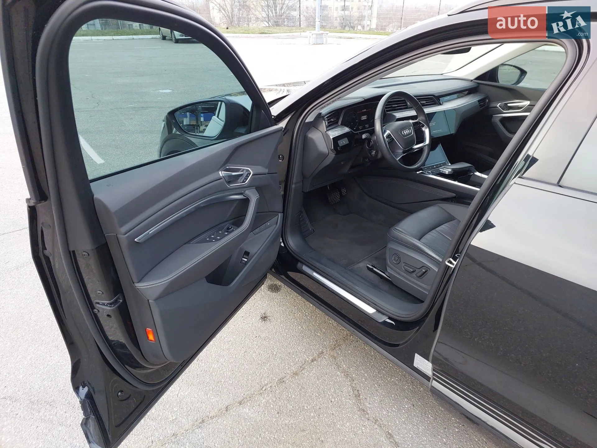 2023 Audi Q8 - мініатюра 29