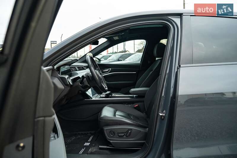 Внедорожник / Кроссовер Audi Q8 e-tron 2023 в Черновцах фото 20 Внедорожник / Кроссовер Audi Q8 e-tron 2023 в Черновцах