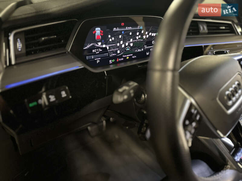 Внедорожник / Кроссовер Audi Q8 e-tron 2023 в Львове фото 18 Внедорожник / Кроссовер Audi Q8 e-tron 2023 в Львове