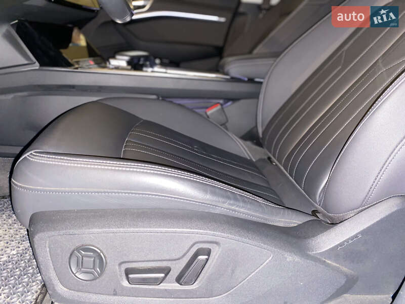 Внедорожник / Кроссовер Audi Q8 e-tron 2023 в Львове фото 9 Внедорожник / Кроссовер Audi Q8 e-tron 2023 в Львове
