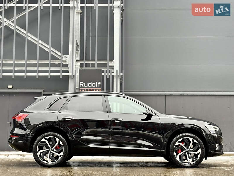 Внедорожник / Кроссовер Audi Q8 e-tron 2023 в Киеве фото 12 Внедорожник / Кроссовер Audi Q8 e-tron 2023 в Киеве