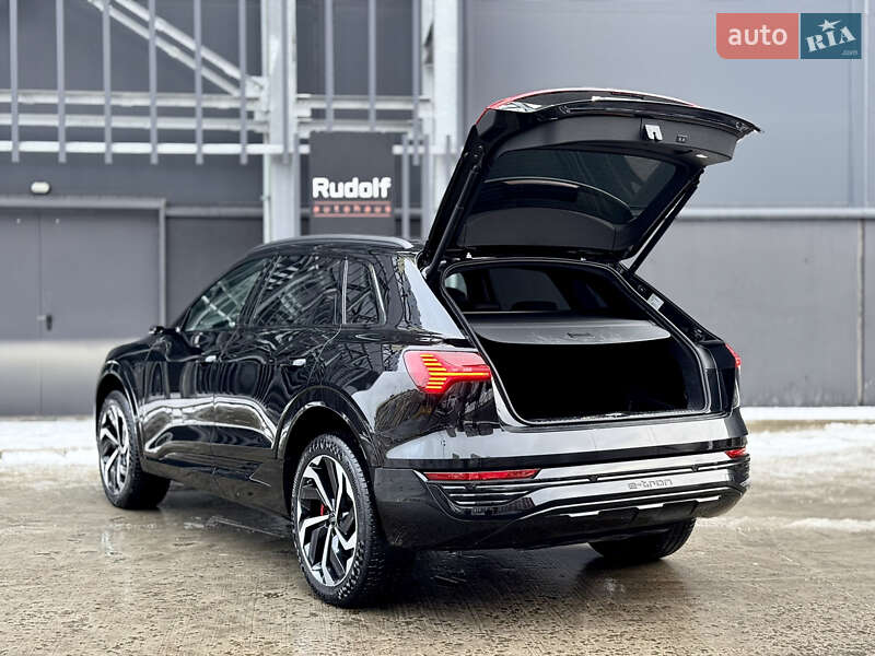 Внедорожник / Кроссовер Audi Q8 e-tron 2023 в Киеве фото 51 Внедорожник / Кроссовер Audi Q8 e-tron 2023 в Киеве