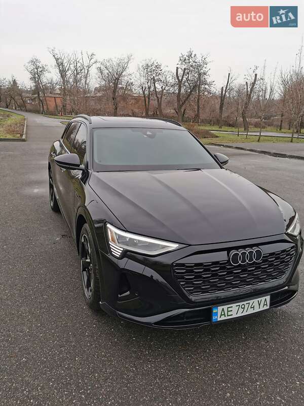 Внедорожник / Кроссовер Audi Q8 e-tron 2024 в Кривом Роге фото 4 Внедорожник / Кроссовер Audi Q8 e-tron 2024 в Кривом Роге