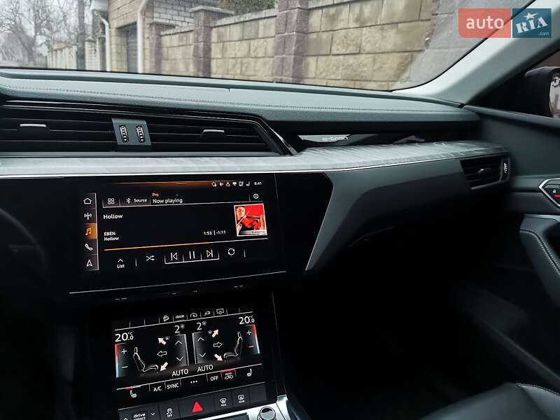 Внедорожник / Кроссовер Audi Q8 e-tron 2024 в Кривом Роге фото 23 Внедорожник / Кроссовер Audi Q8 e-tron 2024 в Кривом Роге