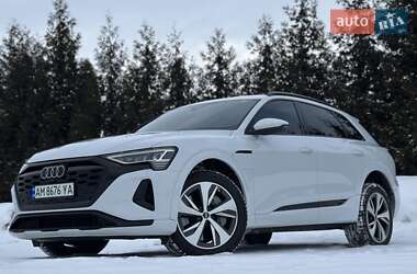 Внедорожник / Кроссовер Audi Q8 e-tron 2024 в Житомире