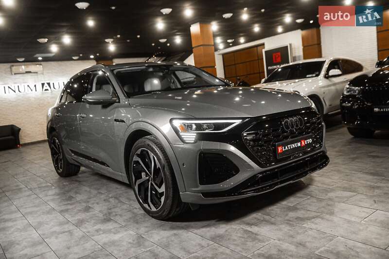 Внедорожник / Кроссовер Audi Q8 e-tron 2023 в Одессе фото 26 Внедорожник / Кроссовер Audi Q8 e-tron 2023 в Одессе