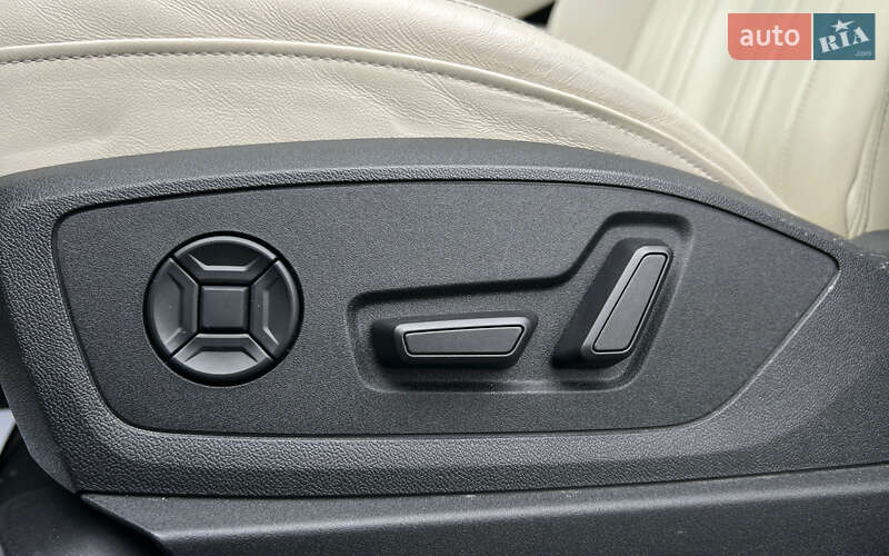 Внедорожник / Кроссовер Audi Q8 e-tron 2024 в Львове