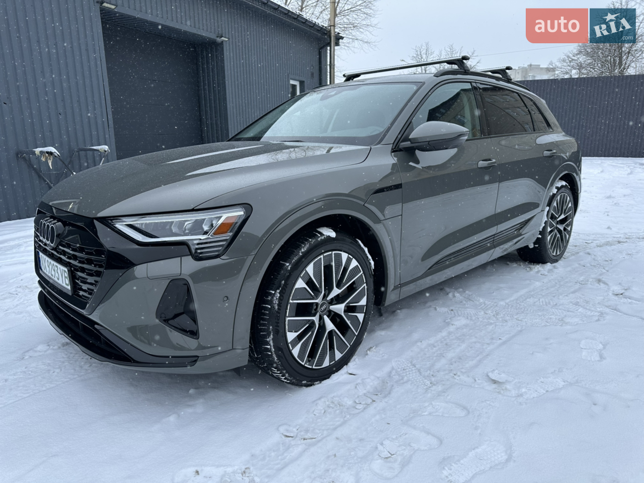 2023 Audi Q8 - мініатюра 18