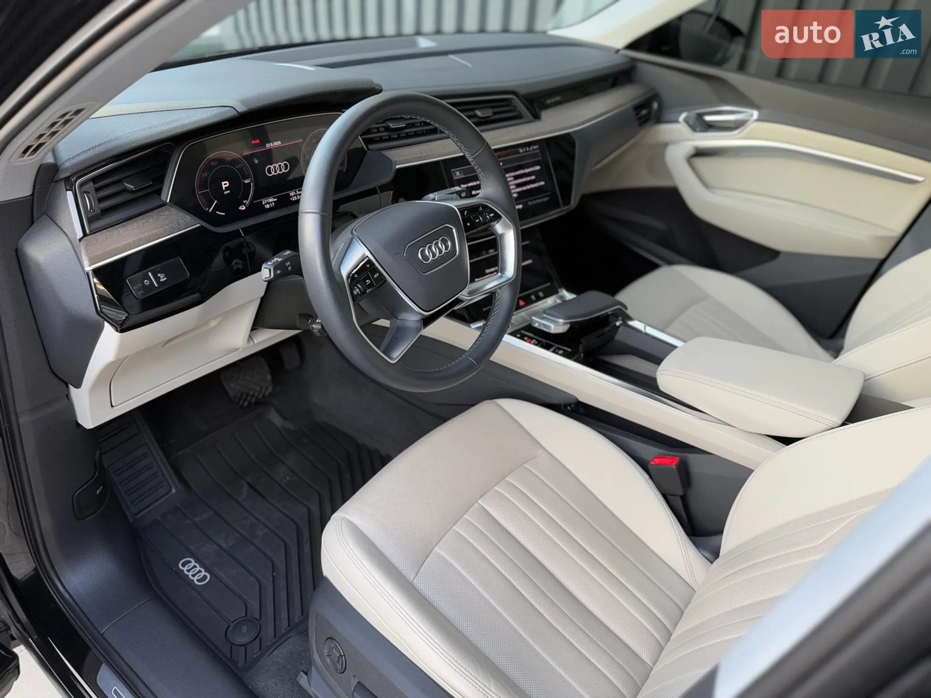 2023 Audi Q8 - мініатюра 12