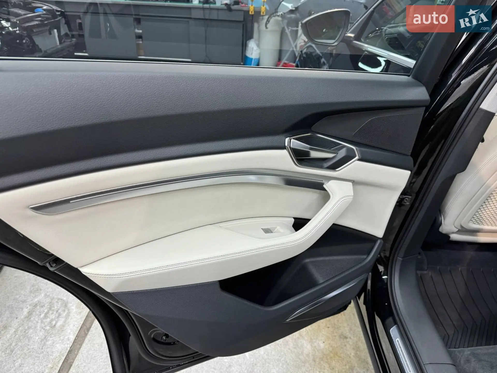 2023 Audi Q8 - мініатюра 16
