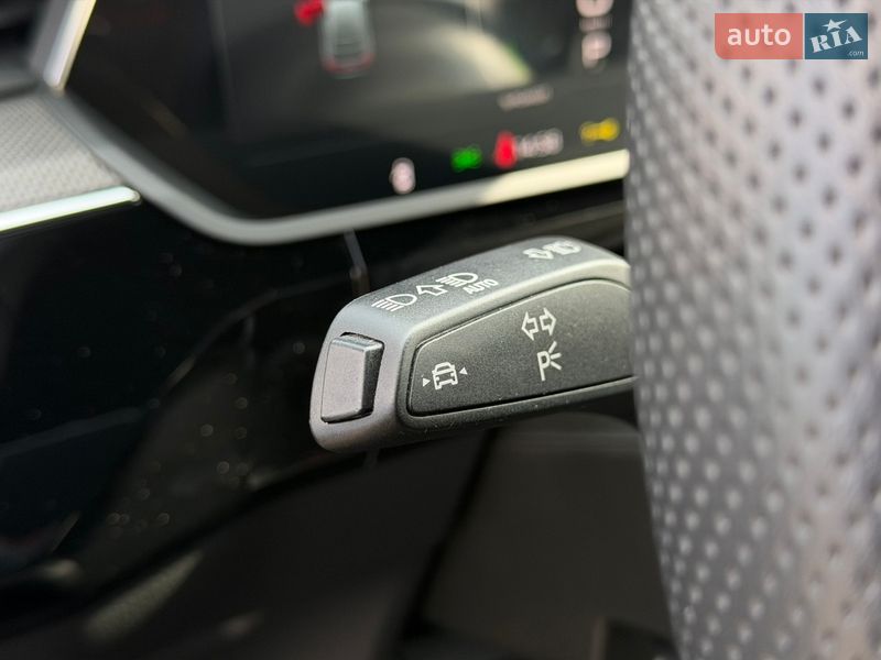 Внедорожник / Кроссовер Audi Q8 e-tron 2023 в Хмельницком