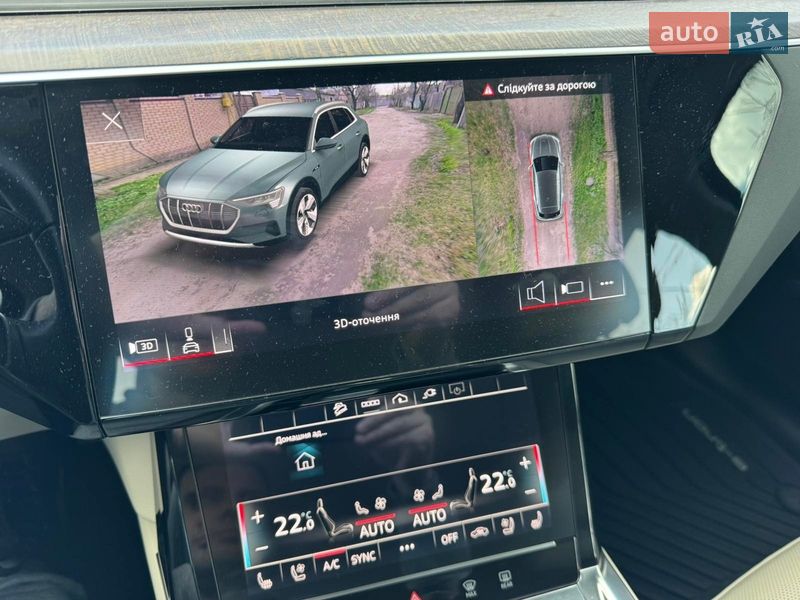 Внедорожник / Кроссовер Audi Q8 e-tron 2023 в Харькове