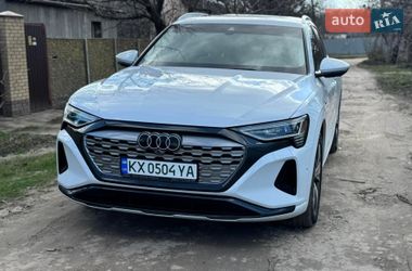 Внедорожник / Кроссовер Audi Q8 e-tron 2023 в Харькове