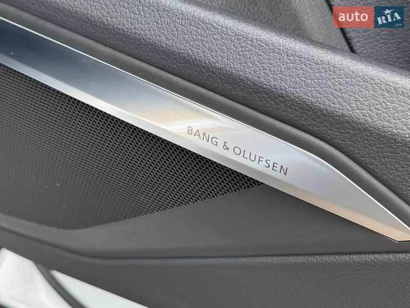 Внедорожник / Кроссовер Audi Q8 e-tron 2023 в Харькове