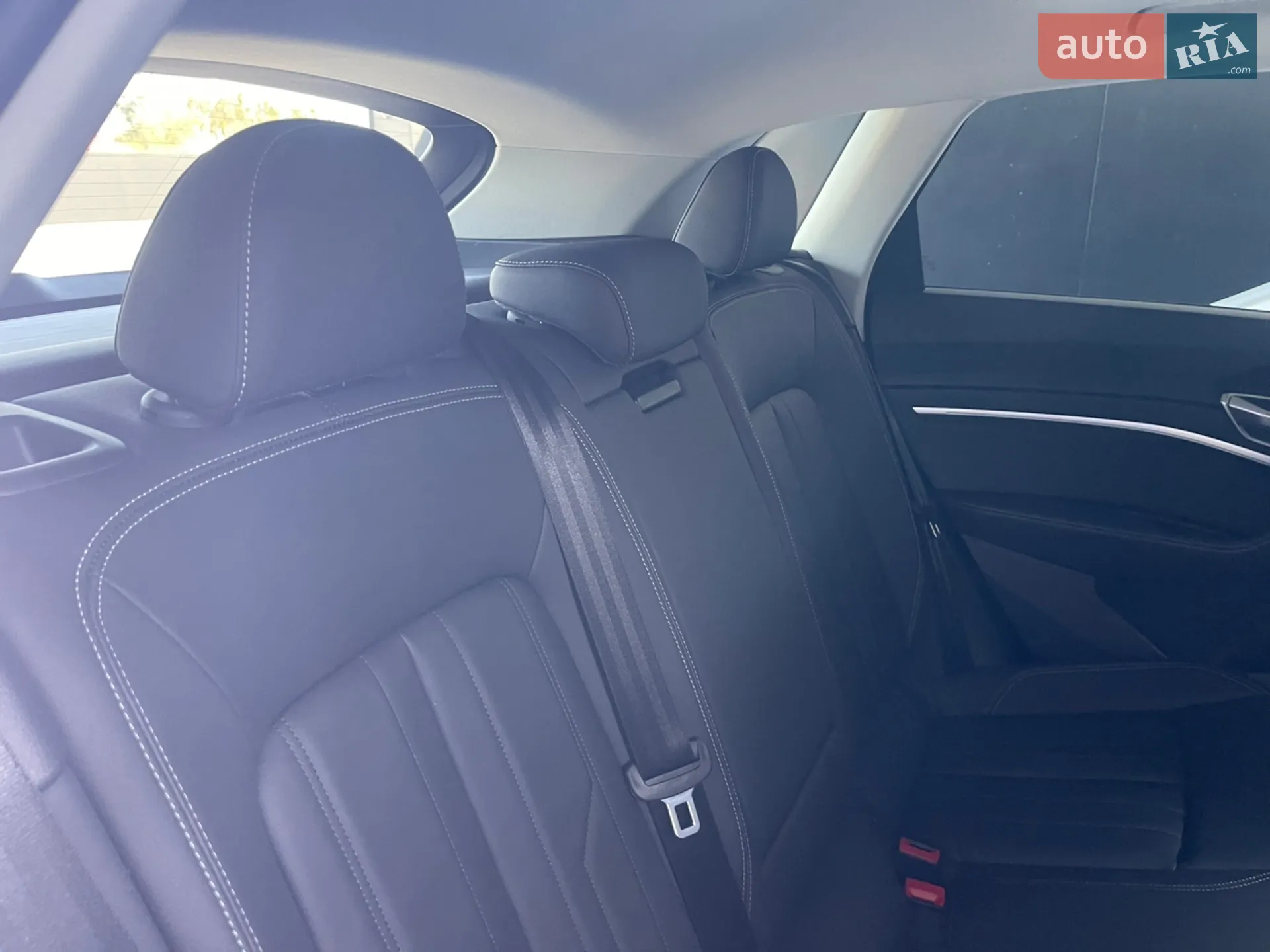 2023 Audi Q8 - мініатюра 24