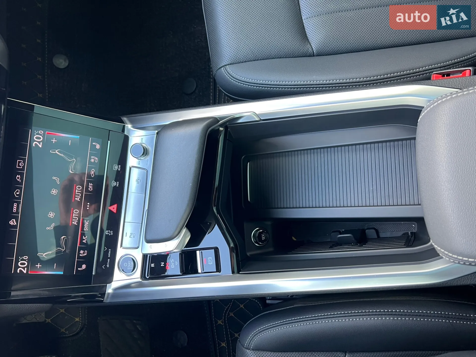 2023 Audi Q8 - мініатюра 33