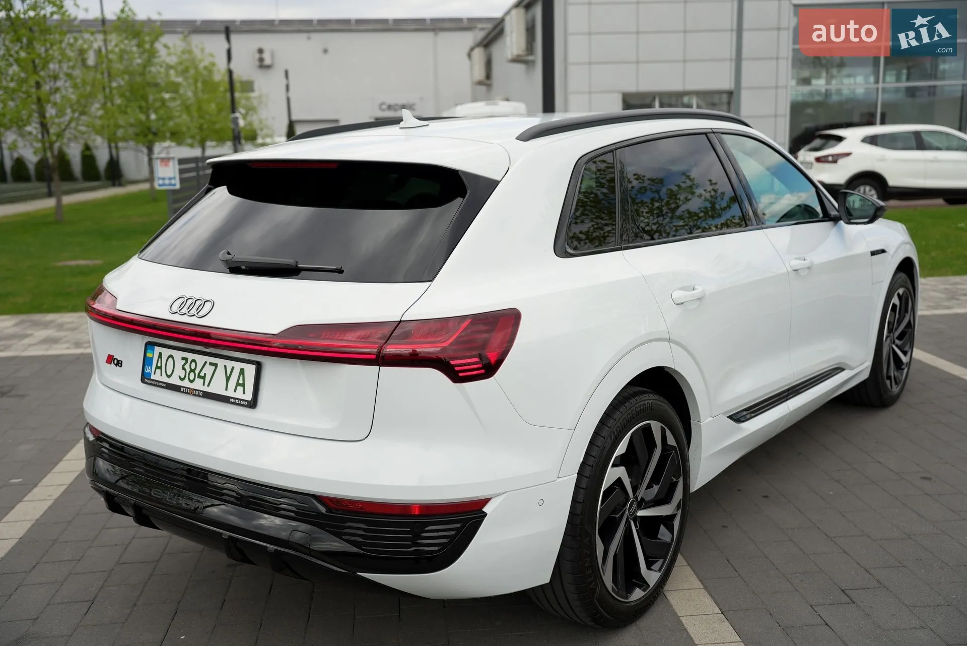 2023 Audi Q8 - мініатюра 32
