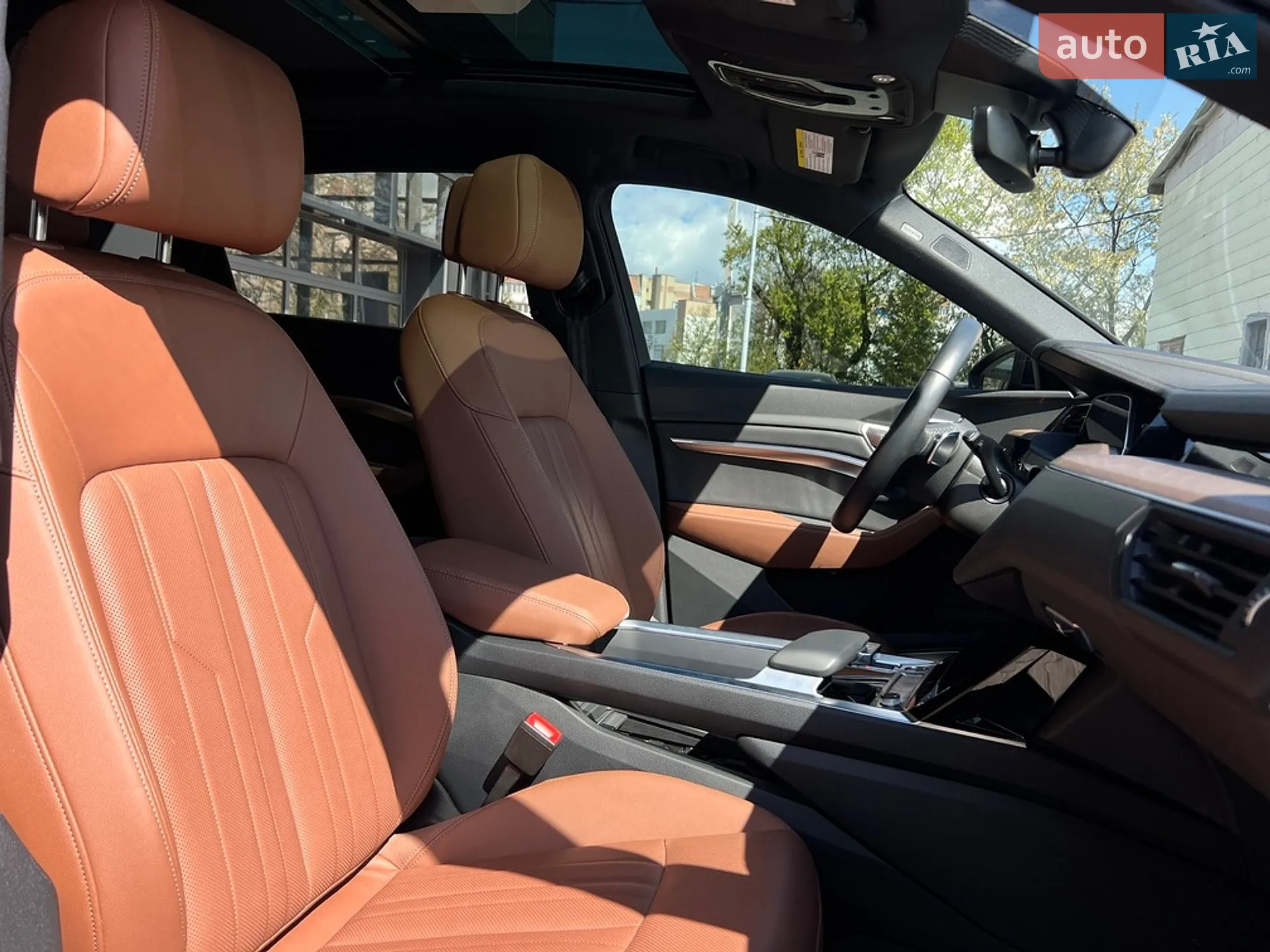 2024 Audi Q8 - мініатюра 24