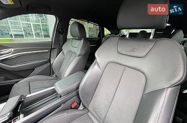Внедорожник / Кроссовер Audi Q8 e-tron 2024 в Киеве
