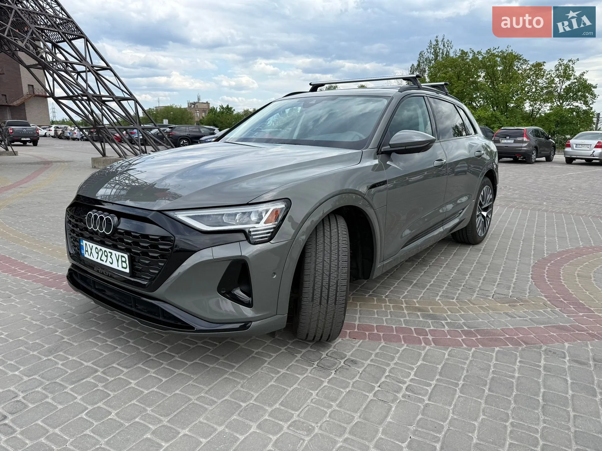 2023 Audi Q8 - фото 1