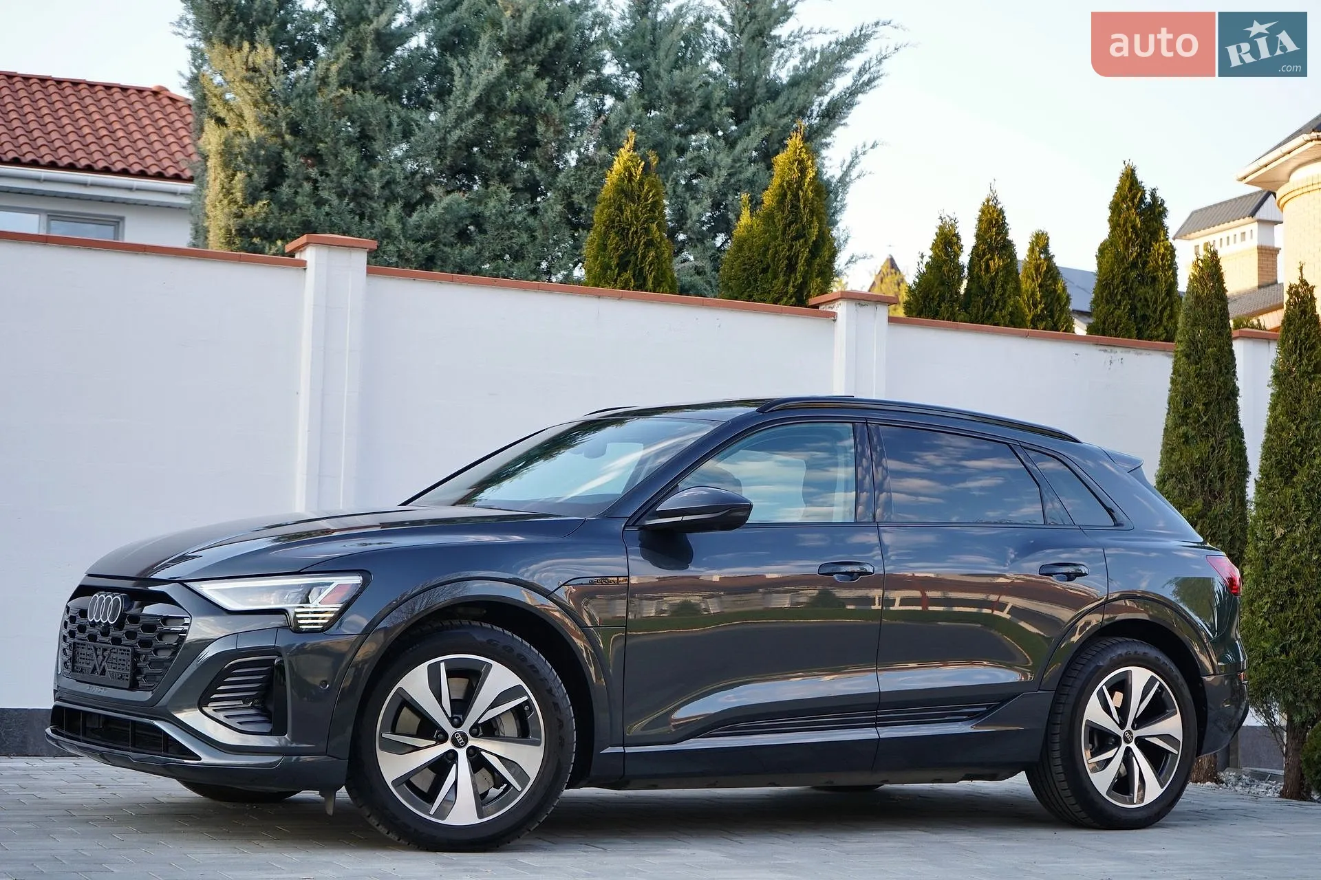 2023 Audi Q8 - мініатюра 2