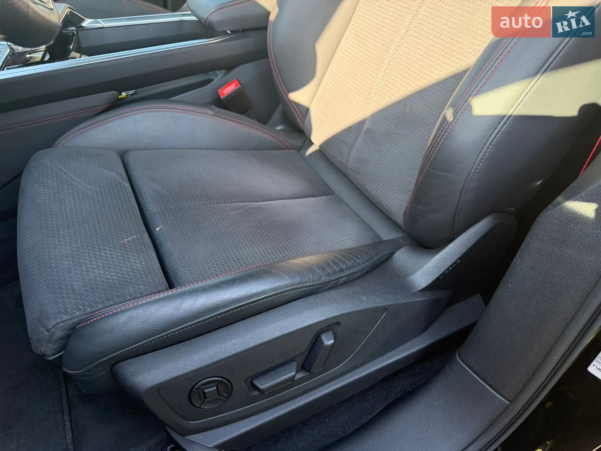 2023 Audi Q8 - мініатюра 24