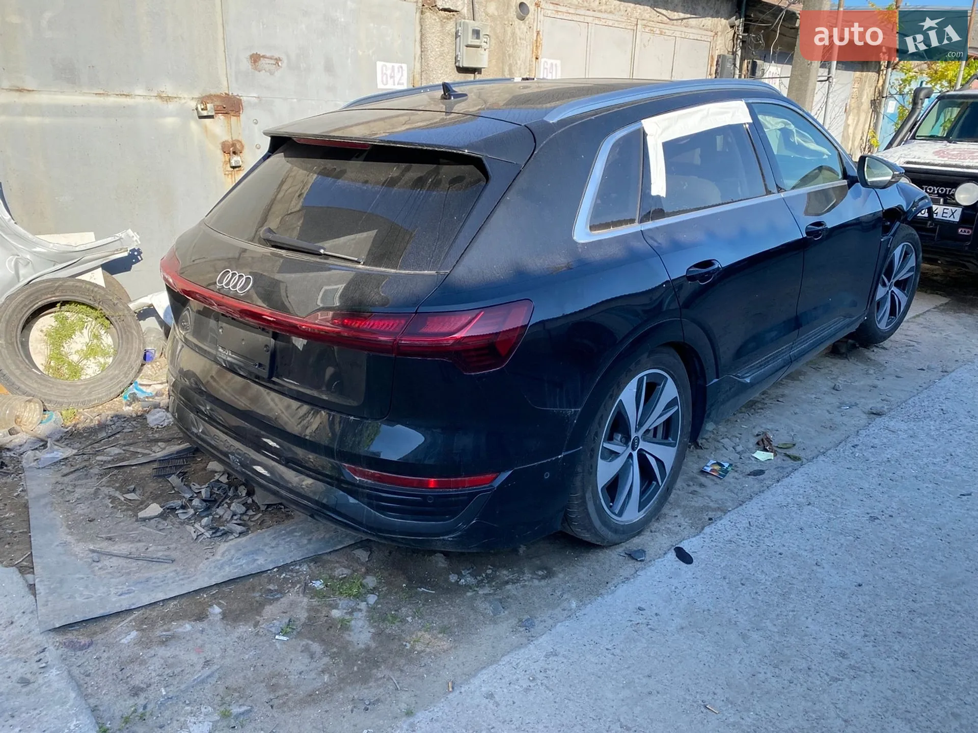 2023 Audi Q8 - фото 1
