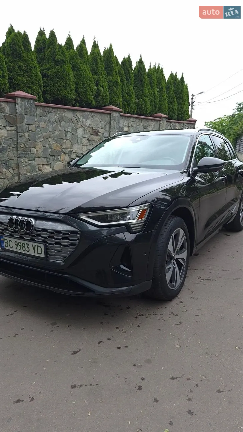 2023 Audi Q8 - фото 1