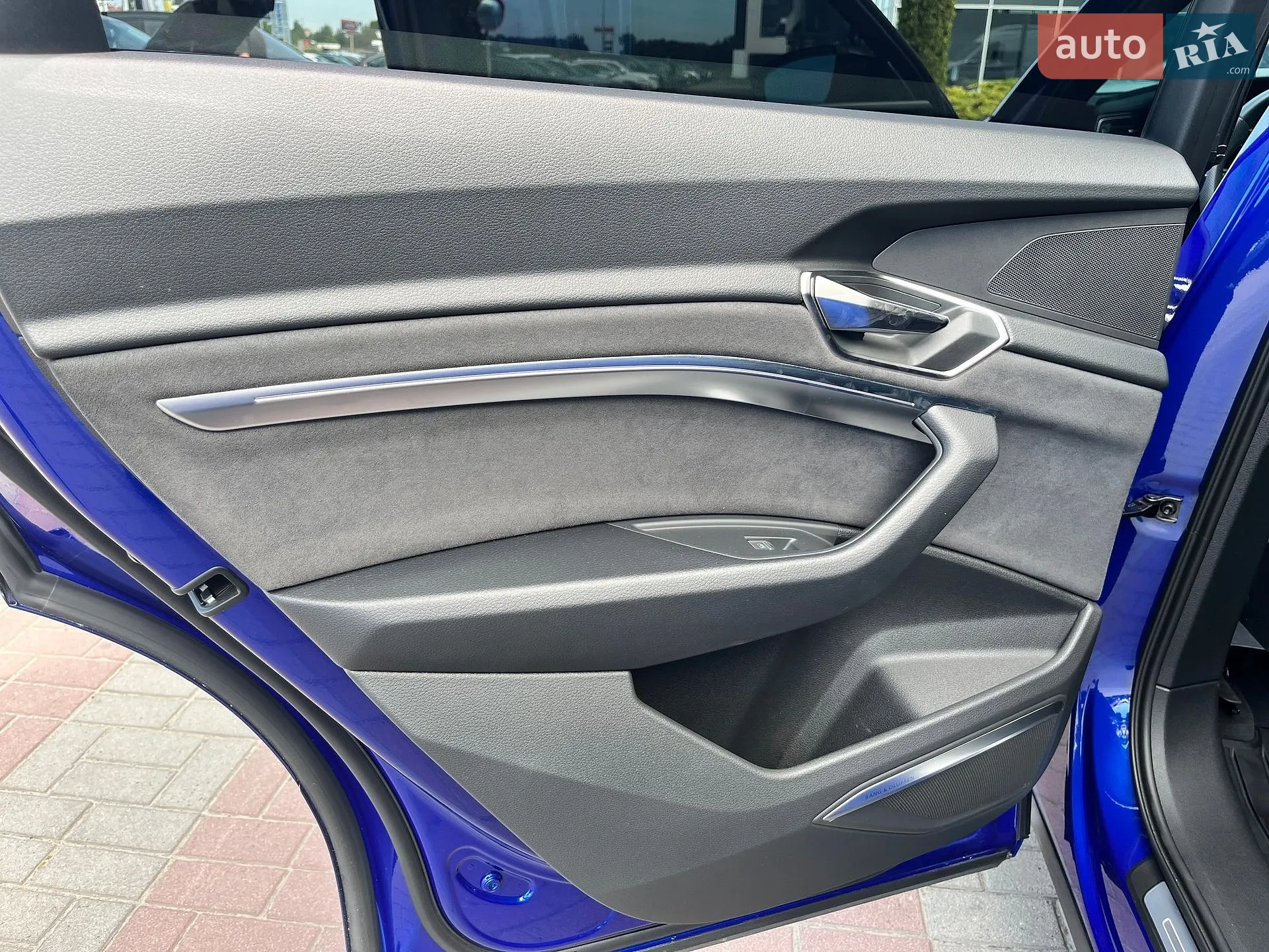 2023 Audi Q8 - мініатюра 33