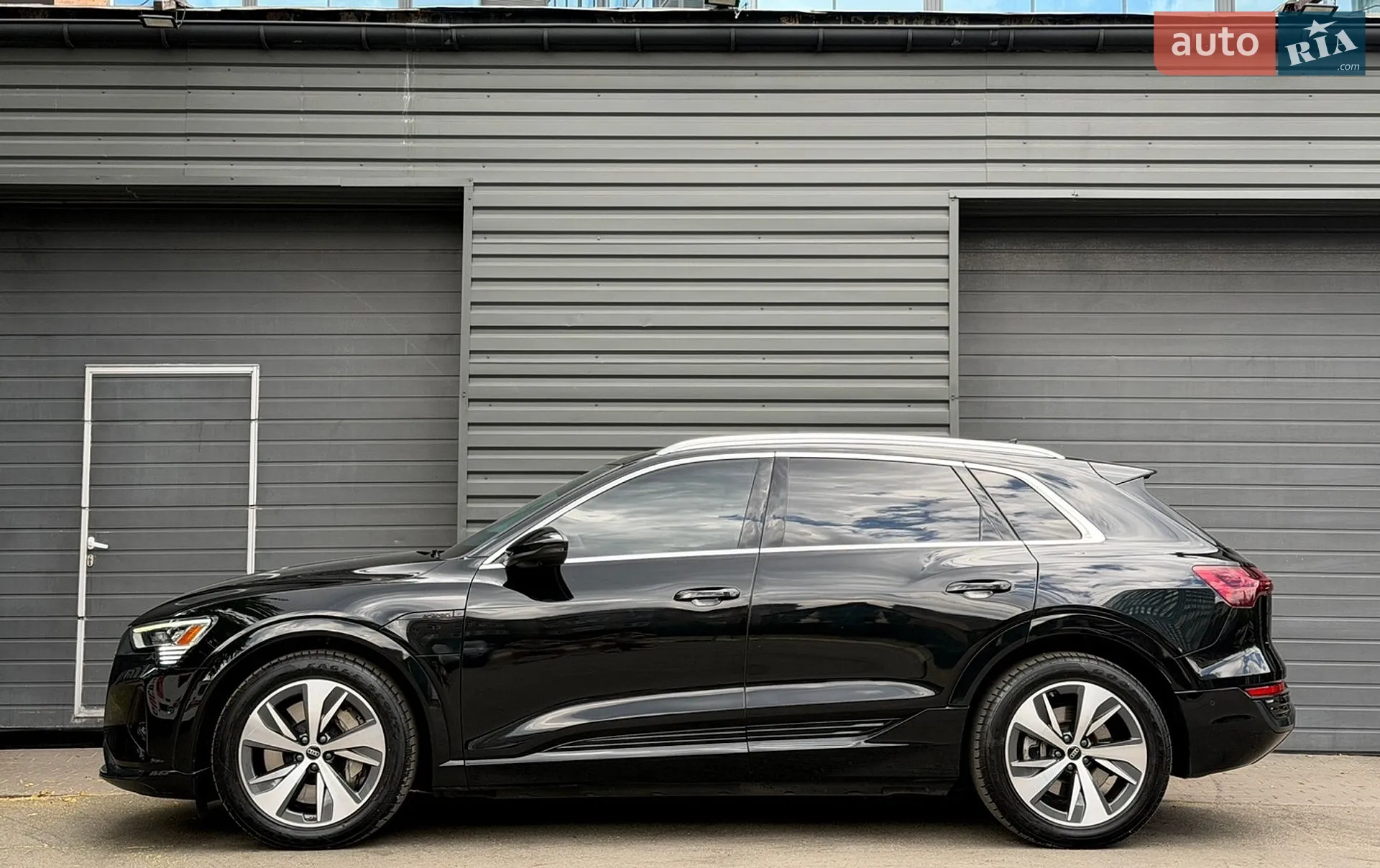 2023 Audi Q8 - мініатюра 12