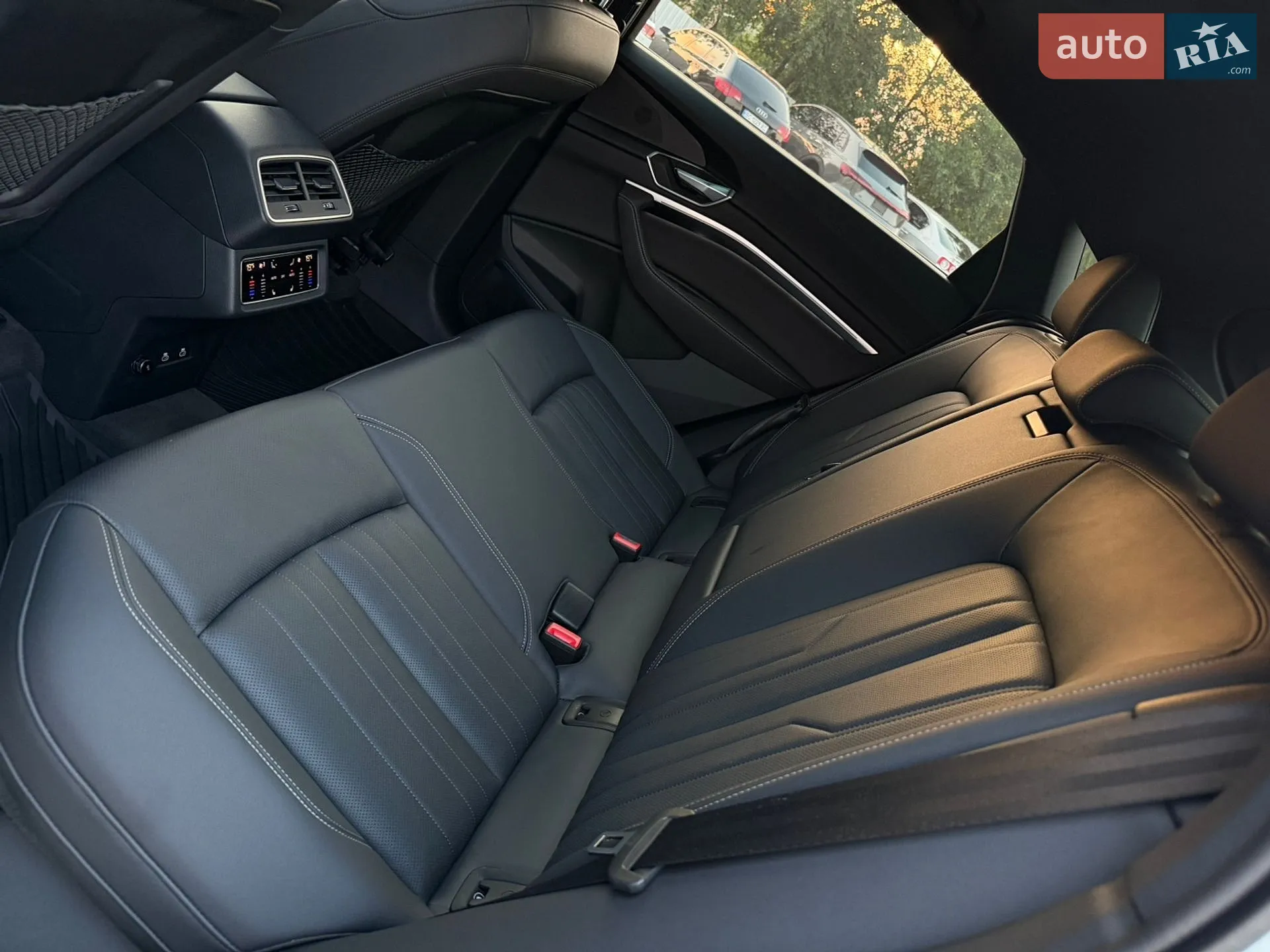 2023 Audi Q8 - мініатюра 117