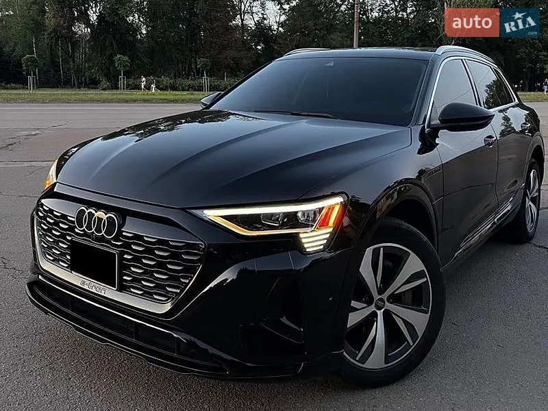 Audi Q8 e-tron