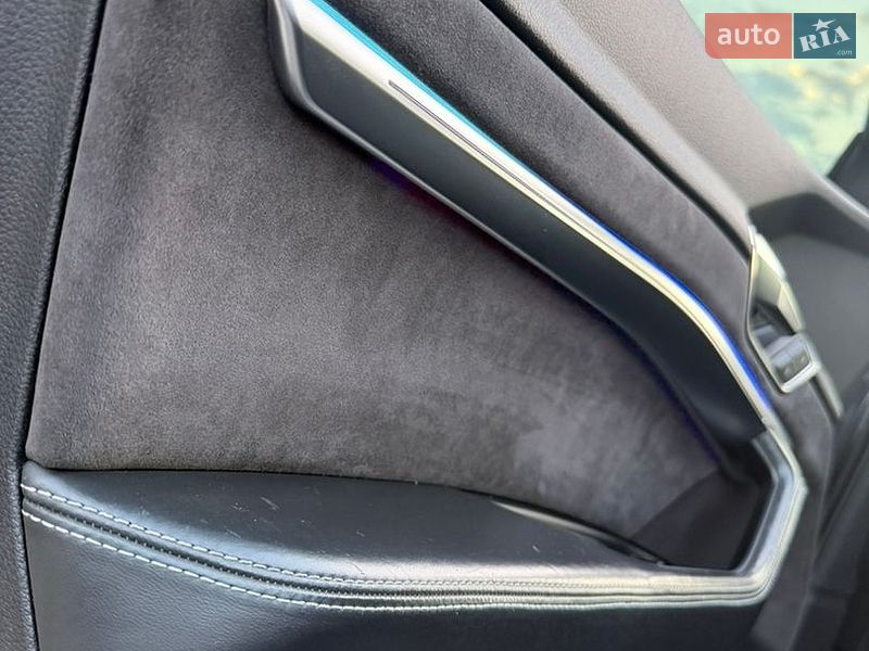 Позашляховик / Кросовер Audi Q8 e-tron 2023 в Житомирі