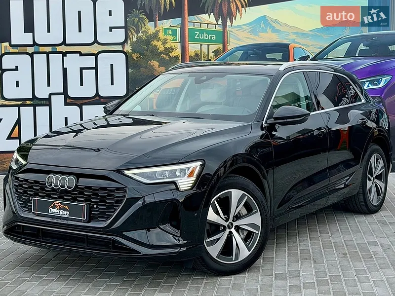 Audi Q8 e-tron