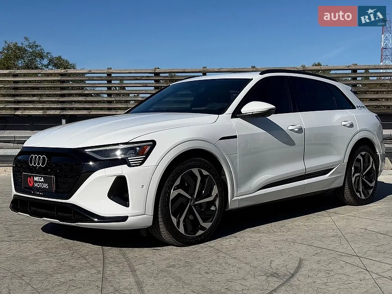 Audi Q8 e-tron