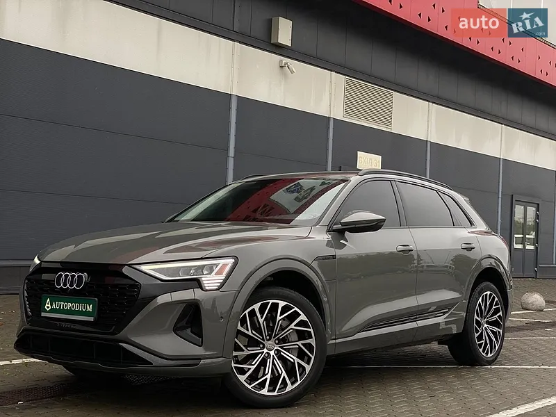 Audi Q8 e-tron