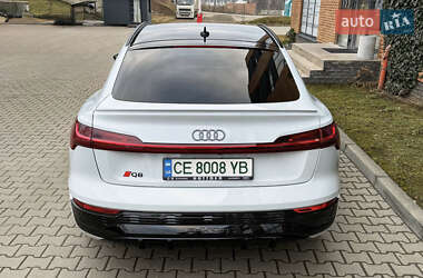Внедорожник / Кроссовер Audi Q8 Sportback e-tron 2023 в 