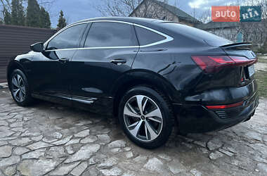 Внедорожник / Кроссовер Audi Q8 Sportback e-tron 2023 в Харькове