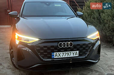 Внедорожник / Кроссовер Audi Q8 Sportback e-tron 2023 в 