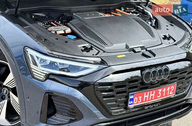 Внедорожник / Кроссовер Audi Q8 Sportback e-tron 2024 в 