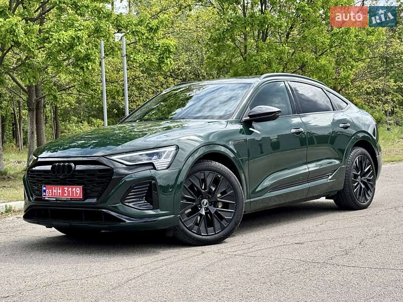 Audi Q8 Sportback e-tron 2024