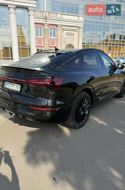 Внедорожник / Кроссовер Audi Q8 Sportback e-tron 2023 в 