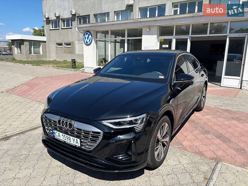 Внедорожник / Кроссовер Audi Q8 Sportback e-tron 2023 в Черкассах