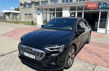 Внедорожник / Кроссовер Audi Q8 Sportback e-tron 2023 в 